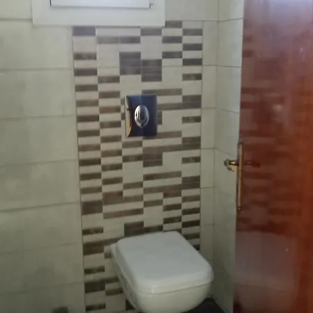 Meletis * Parikia (Paros)